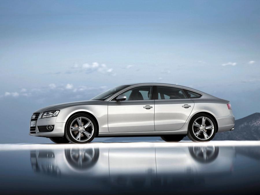  Audi A5 Sportback 3.0 TDI Quattro 2009 года  (фото 33 из 40)